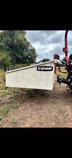 Bac basculant pour tracteur, Zakelijke goederen, Landbouw | Werktuigen, Ophalen