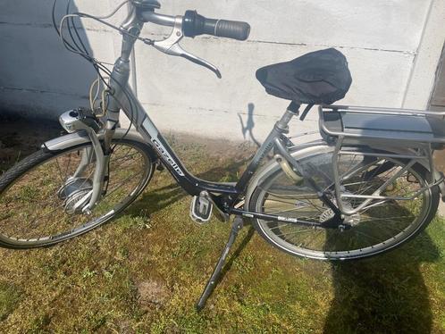 Elektrische fiets, Fietsen en Brommers, Elektrische fietsen, Zo goed als nieuw, Gazelle, Ophalen of Verzenden
