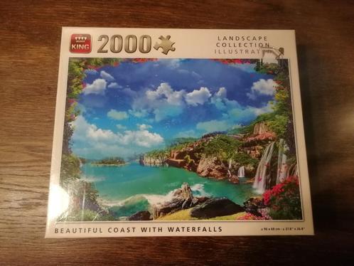 Puzzel King 2000 stukjes Beautiful coast with waterfalls (NI, Hobby & Loisirs créatifs, Sport cérébral & Puzzles, Neuf, Puzzle