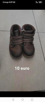 Différents modèles de baskets, Enlèvement, Pantoufles