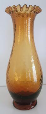 Okergele  vaas, Enlèvement ou Envoi