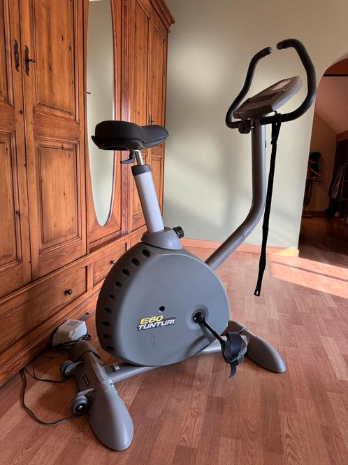 Hometrainer professioneel Tunturi, Sport en Fitness, Fitnessapparatuur, Zo goed als nieuw, Hometrainer, Ophalen