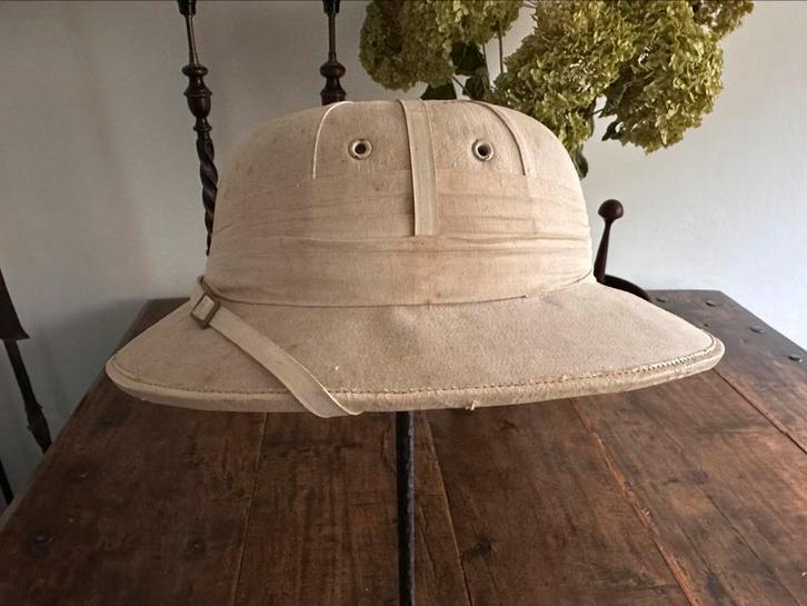 Tropenhelm koloniaal Belgisch Congo 1950 U.M.H.K., Antiek en Kunst, Kunst | Niet-Westerse kunst, Verzenden