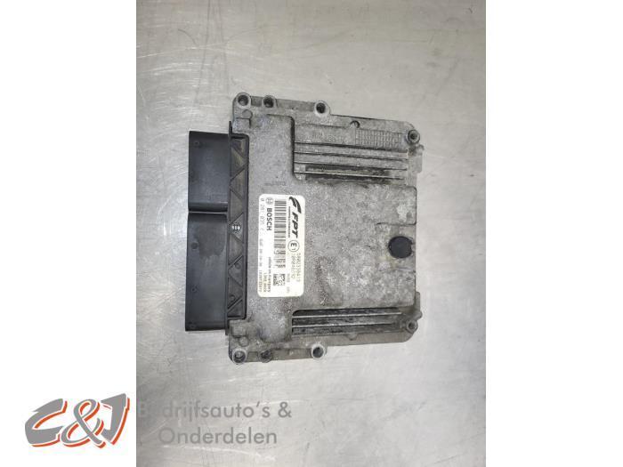 Ordinateur gestion moteur d'un Iveco New Daily, Autos : Pièces & Accessoires, Électronique & Câbles, Autres marques automobiles