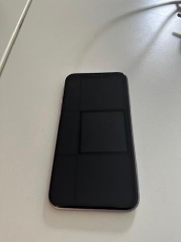  Apple iPhone 11 128GB beschikbaar voor biedingen