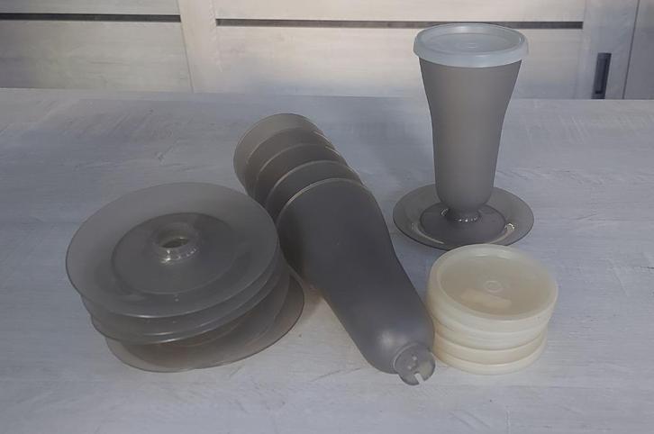 6 Tupperware-bekers met deksel, Huis en Inrichting, Keuken | Tupperware, Zo goed als nieuw, Bak of Kom, Ophalen