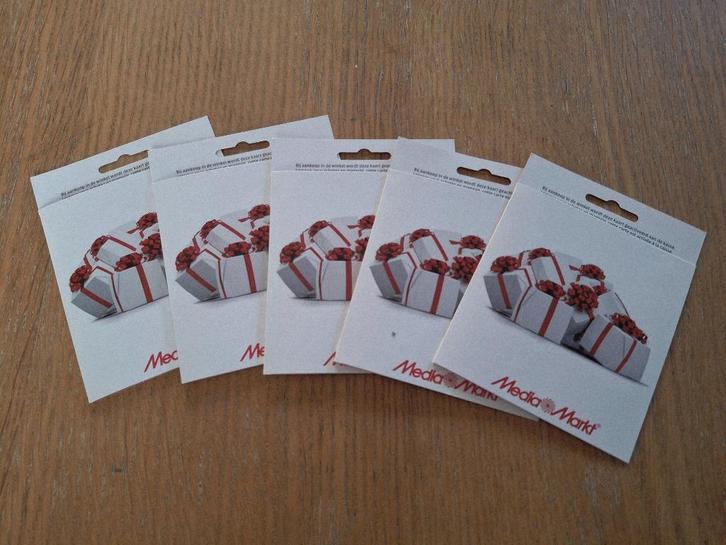 Mediamarkt : 5 cadeaubonnen van 50 EUR, Tickets en Kaartjes, Kortingen en Cadeaubonnen, Warenhuis- of Winkelbon, Cadeaubon