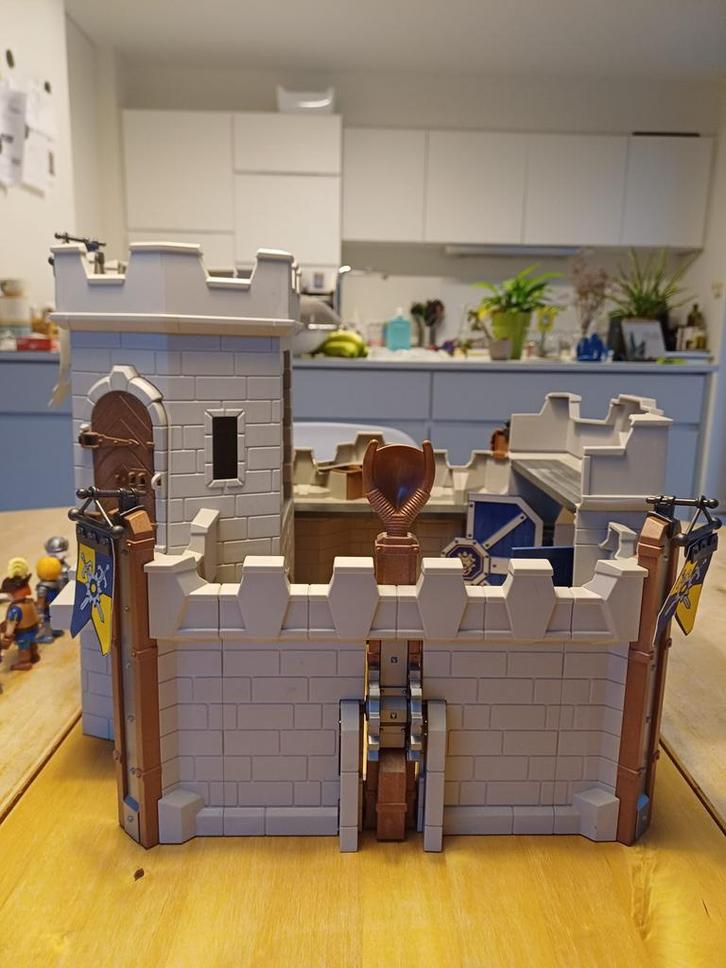 Playmobil - Kasteel van de Novelmore ridders (70222), Kinderen en Baby's, Speelgoed | Playmobil, Gebruikt, Complete set, Ophalen