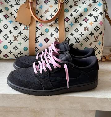 Jordan 1 low travis velvet brown beschikbaar voor biedingen