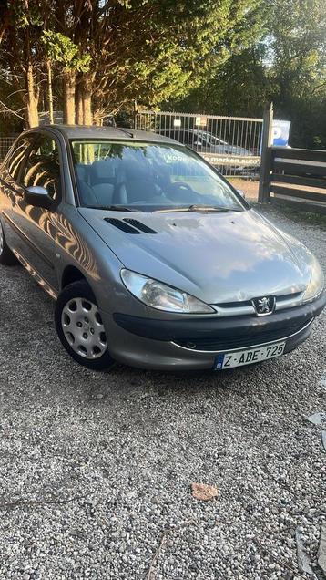 Peugeot 206 automaat beschikbaar voor biedingen