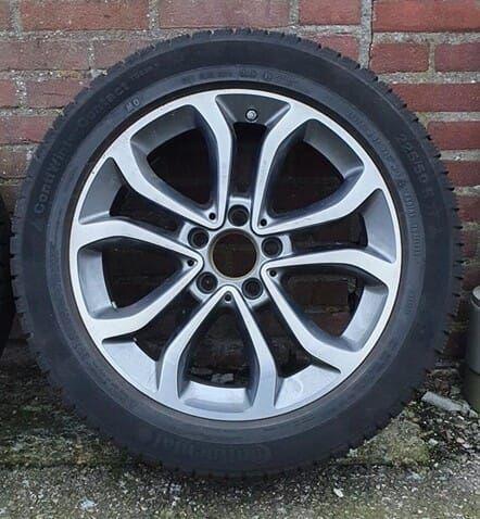 Demo winterset breedset 17 inch Mercedes C-klasse W205 met T, Auto-onderdelen, Banden en Velgen, Banden en Velgen, Winterbanden