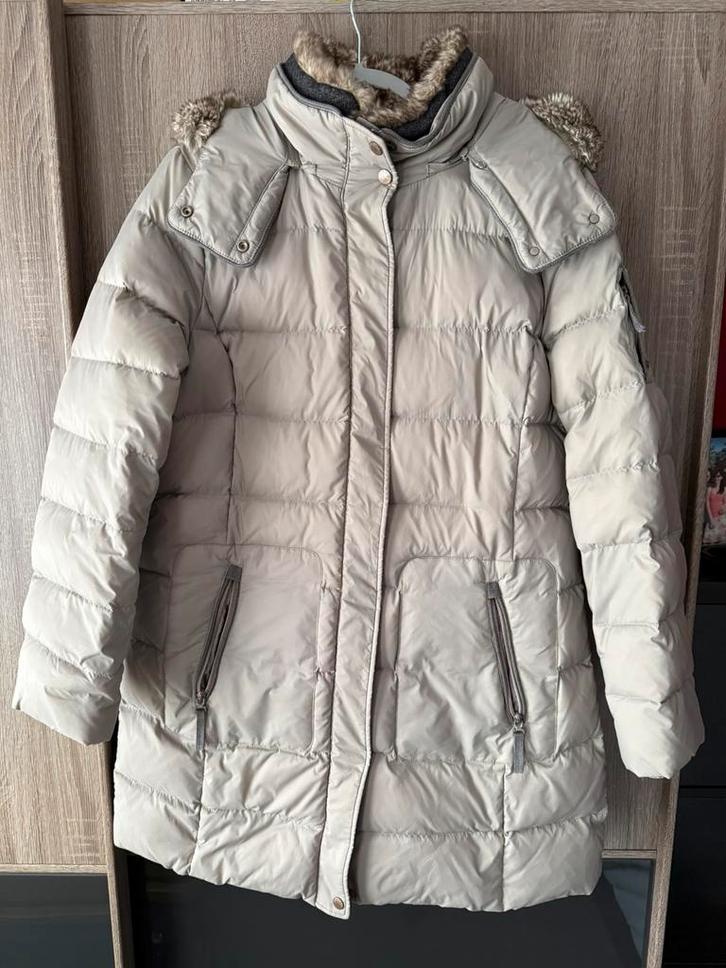 Champagnekleurige winterjas maat XXL, Kleding | Dames, Jassen | Winter, Zo goed als nieuw, Maat 42/44 (L), Overige kleuren, Ophalen of Verzenden