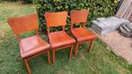 Drie bruine houten stoelen gratis, Ophalen, Zo goed als nieuw, Drie