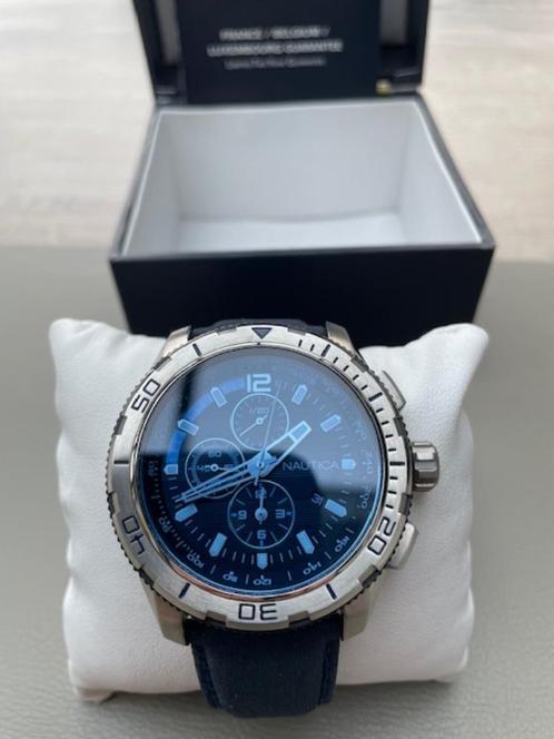 Herenhorloge Nautica, Handtassen en Accessoires, Horloges | Heren, Zo goed als nieuw, Polshorloge, Overige merken, Staal, Leer