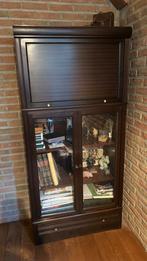 Armoire (vitrine), Enlèvement