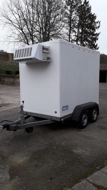 Remorque frigo positive 6m5³ à louer pour événements, Autos : Divers, Remorques, Enlèvement, Utilisé
