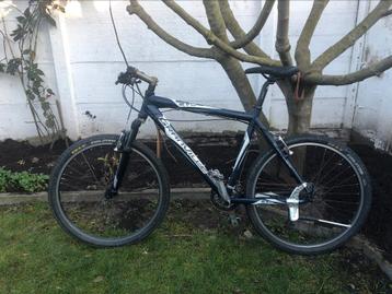 Mountainbiken  beschikbaar voor biedingen