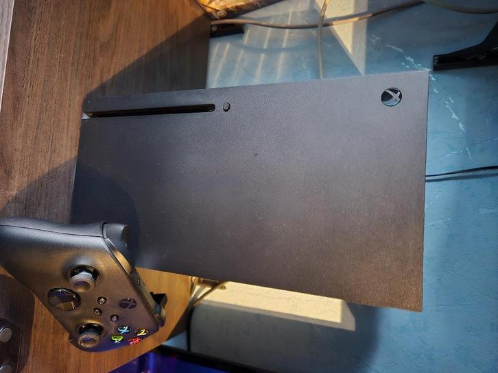 Xbox-serie X 1 TB met Forza-game + controller, Games en Spelcomputers, Spelcomputers | Xbox Series X en S, Gebruikt, Xbox Series X