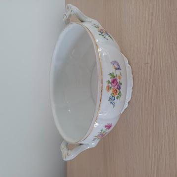 Ancienne soupière en porcelaine  beschikbaar voor biedingen