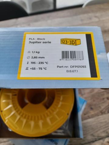 PLA black 2.85 (3 rollen) beschikbaar voor biedingen