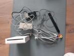 Wii met 9 spelletjes en Wii fit, Ophalen, Zo goed als nieuw, Met 2 controllers, Met games