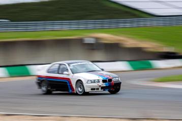 Race-Prepped BMW E36 M3 – Lightweight, Fast & FIA Approved beschikbaar voor biedingen