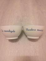 2 Ontbijtkommen met spreuk, Ophalen of Verzenden, Zo goed als nieuw, Aardewerk, Kop(pen) en/of Schotel(s)