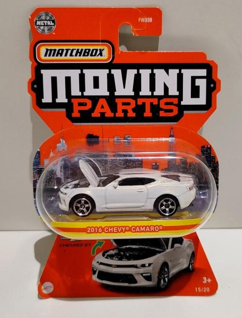 Matchbox MOVING PARTS 2016 Chevrolet Chevy Camaro Pearl Whit, Hobby en Vrije tijd, Modelauto's | Overige schalen, Ophalen of Verzenden