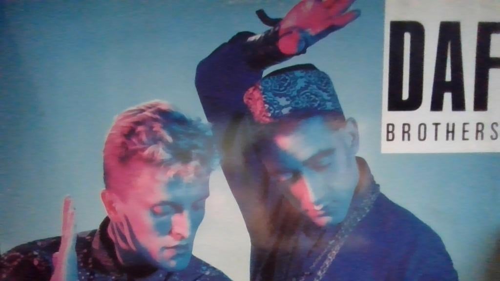 DAF « BROTHERS » (1985), CD & DVD, Vinyles | Dance & House, Enlèvement ou Envoi, Utilisé, 12 pouces, Autres genres