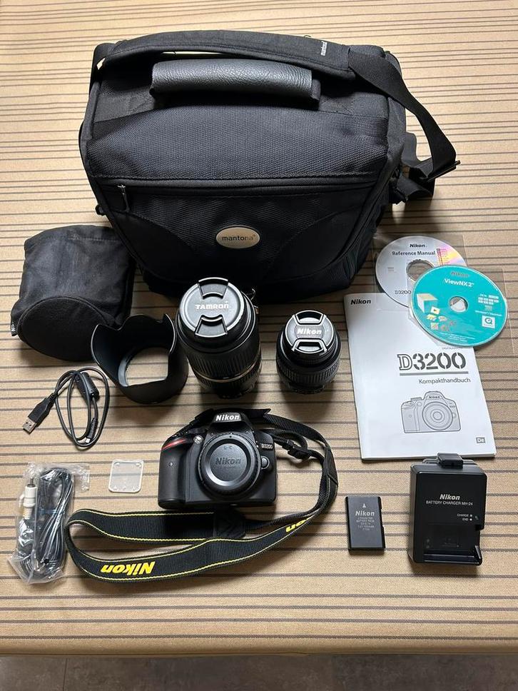 Nikon D3200 body + lenzen in perfecte staat (3.356 clicks), Audio, Tv en Foto, Fotocamera's Digitaal, Zo goed als nieuw, Spiegelreflex