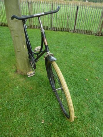 antieke fiets omafiets classic retro oldtimer