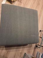 Grijze poef (merk Passe Partout), Huis en Inrichting, Ophalen, Zo goed als nieuw, 50 tot 75 cm, Vierkant