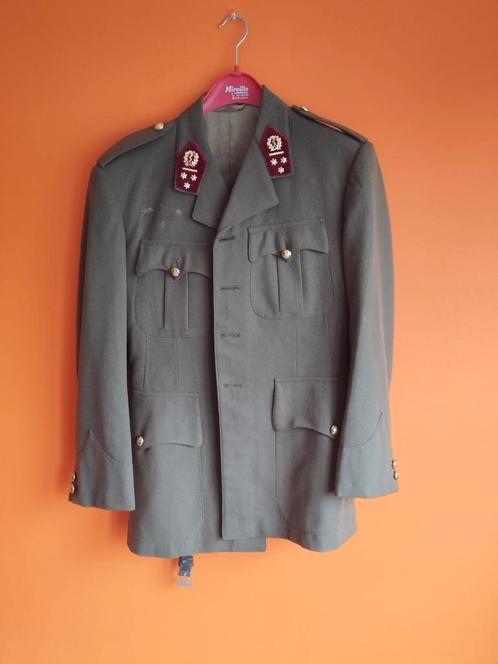 Uniforme capitaine commandant medic #48, Collections, Objets militaires | Général, Autres, Enlèvement ou Envoi