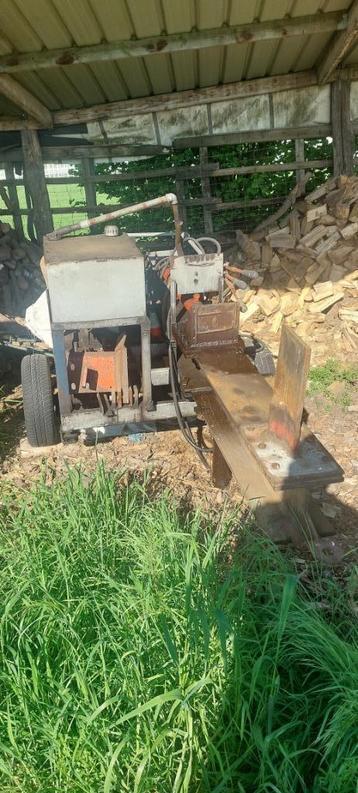 KLIEFMACHINE beschikbaar voor biedingen