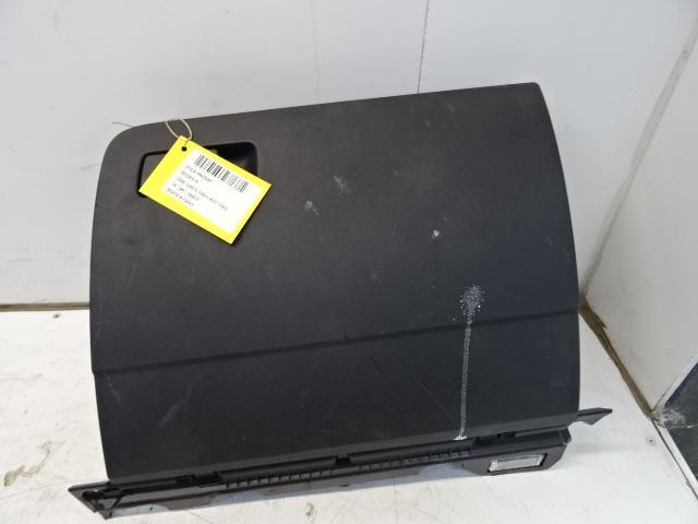 OPBERGVAK Volkswagen Passat (3G2) (01-2014/-), Auto-onderdelen, Interieur en Bekleding, Volkswagen, Gebruikt