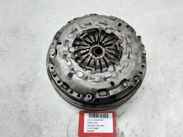 VLIEGWIEL DUBBELE MASSA BMW X1 (F48) (01-2014/06-2022) beschikbaar voor biedingen