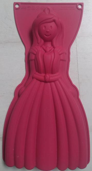 Moule gateau princesse beschikbaar voor biedingen