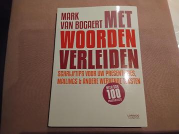 3 boeken 1ste bachelor Vives Media & Enternainmt businessnt  beschikbaar voor biedingen