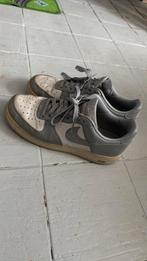 Nike air force 1 grijs, Vêtements | Hommes, Chaussures, Enlèvement ou Envoi, Porté, Blanc