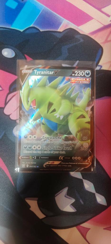 Tyranitar V #97 Pokemon Kaart, Hobby en Vrije tijd, Verzamelkaartspellen | Pokémon, Zo goed als nieuw, Losse kaart, Ophalen