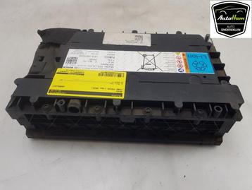 BATTERIE (|LX7A10B759AD|LX7A10B759AE|2530921|), Utilisé