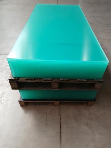 plexiglas clear UV bestendig 2050x942x15 mm beschikbaar voor biedingen