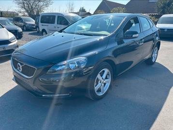 AUTOMATE VOLVO V40 DIESEL 2.0 EU6b, Autos, Achat, Euro 6, Entreprise, 5 portes
