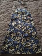 Robe bleu droite dos nu T. 38, Enlèvement ou Envoi, Porté