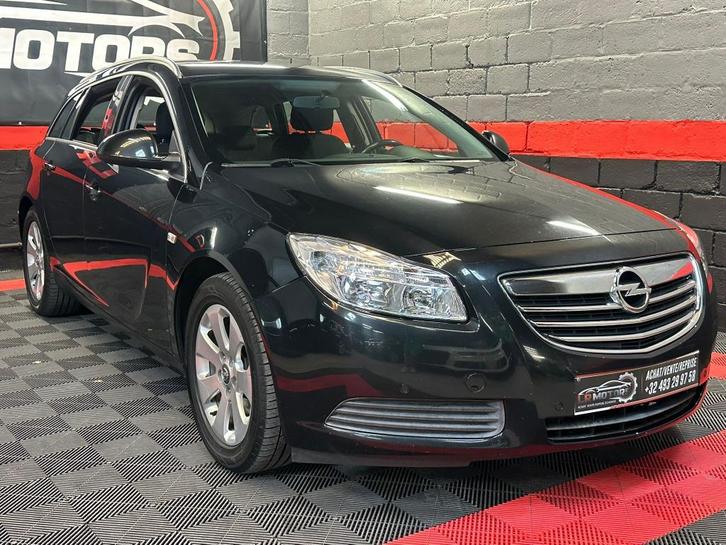 **Opel insigna sport tourer// 2.0 cdti**, Auto's, Opel, Bedrijf, Te koop, Insignia, Airbags, Airconditioning, Bluetooth, Centrale vergrendeling