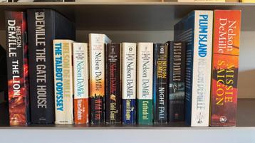 Set boeken (12) : Nelson DeMille (meeste Engelstalig) beschikbaar voor biedingen