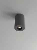 Nouveaux spots en saillie Pipe SL Concrete avec LED noire, Maison & Meubles, Lampes | Spots, Spot encastrable ou Spot mural, Autres matériaux