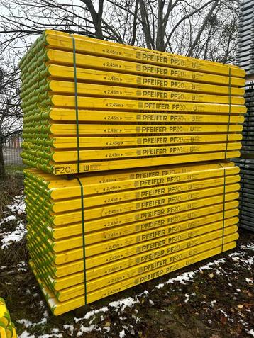 Houten Balken H-20 | 400 m | Naar het plafond beschikbaar voor biedingen