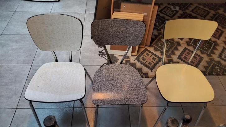 Formica set, Huis en Inrichting, Stoelen, Gebruikt, Kunststof, Metaal, Grijs, Ophalen