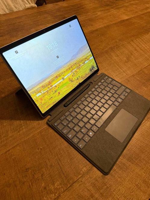 Microsoft Surface Pro 11, Computers en Software, Windows Laptops, Zo goed als nieuw, 13 inch, SSD, 3 tot 4 Ghz, 16 GB, Azerty
